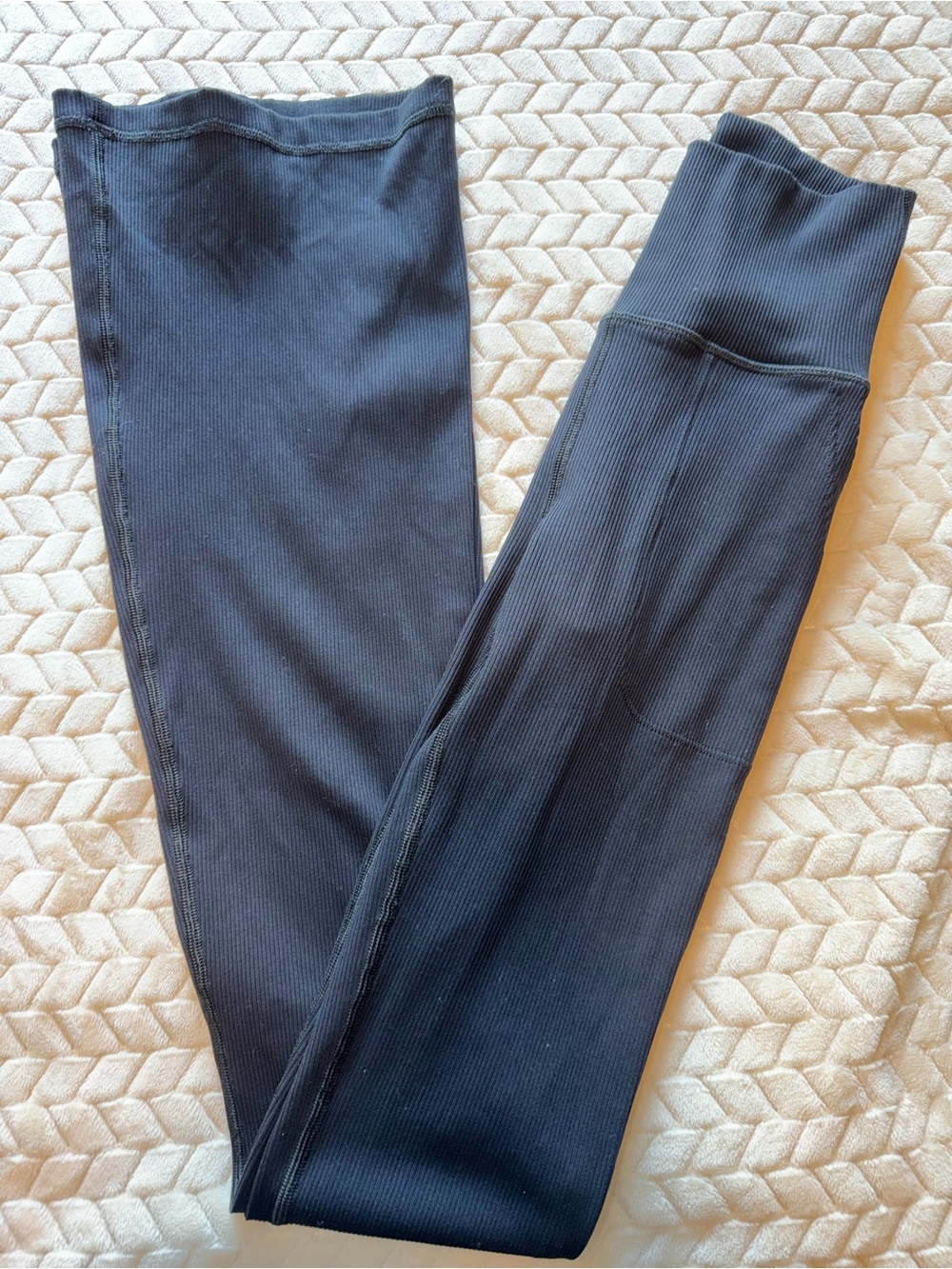 Offline by Aerie Ribbed Black Size Small Extra Long